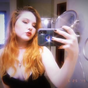 Meet your Posher, Savannah